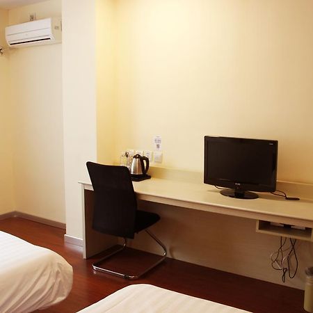 Hanting Hotel Changchun Qimao City 客房 照片