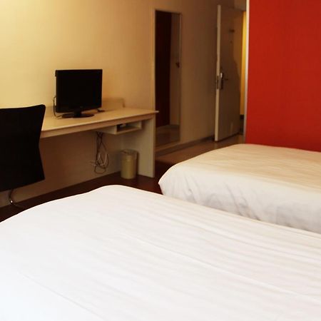 Hanting Hotel Changchun Qimao City 客房 照片
